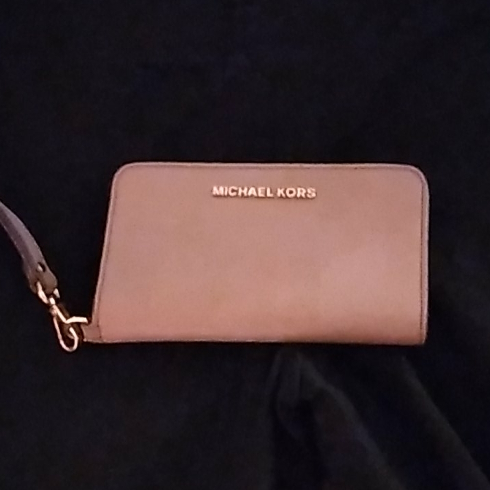 Michael Kors wallet